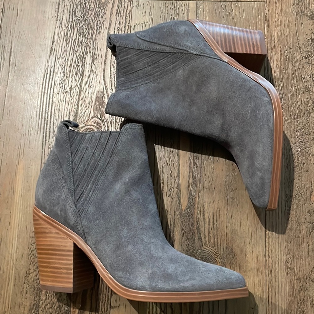 New Marc fisher booties